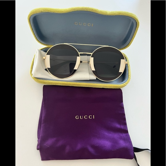 Gucci Accessories - NEW Gucci round black and white sunglasses Gg0105s006…